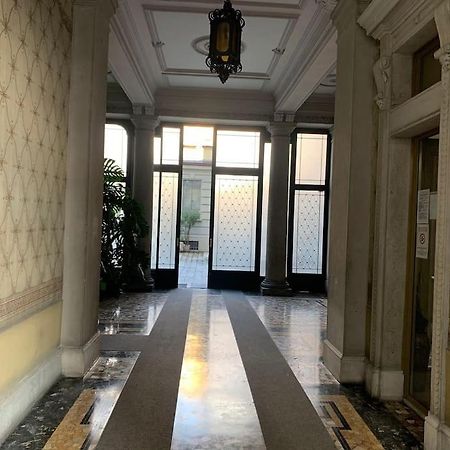 Milano Besana Rent House Apartman Kültér fotó